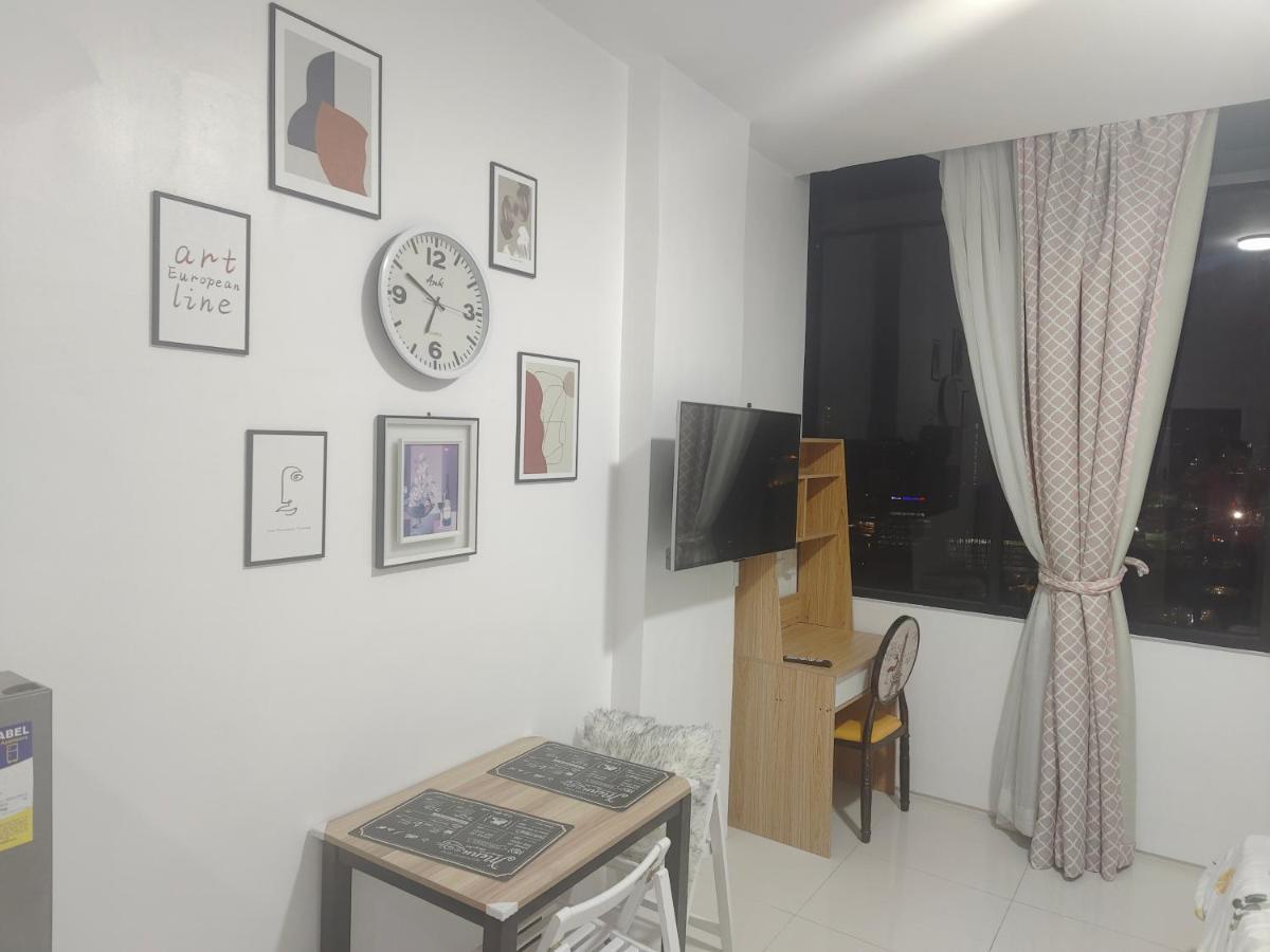 Appartamento Cebu Aviner Esterno foto